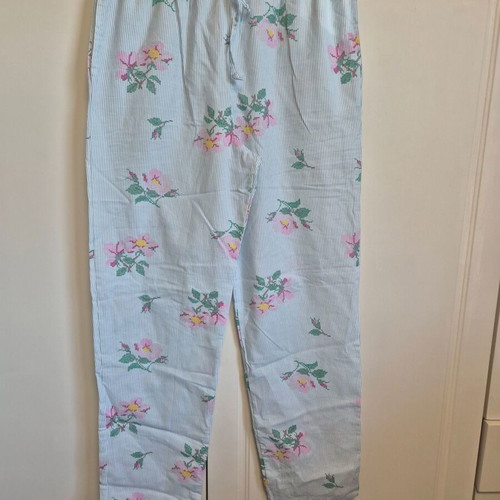 Tezenis summer pajama pants size S, cotton, romantic floral design