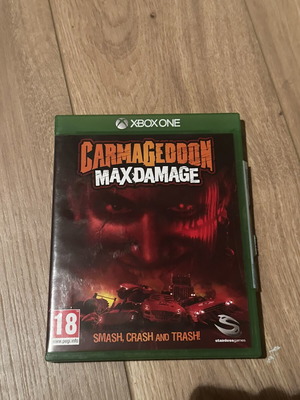 Carmageddon Max Damage Xbox One game like new with manual