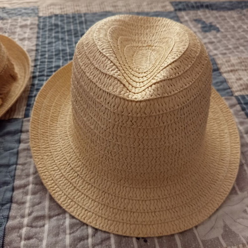Straw summer hats set small size beige like new