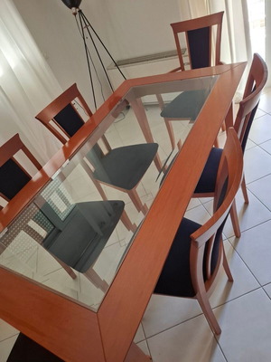 Dining set cherry wood and glass table with 6 chairs like new