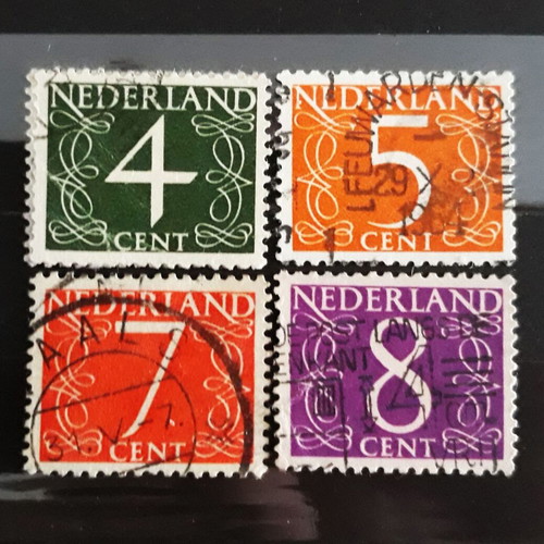 Ολλανδία Definitives 1946, 4 γραμματόσημα σαν καινούργια