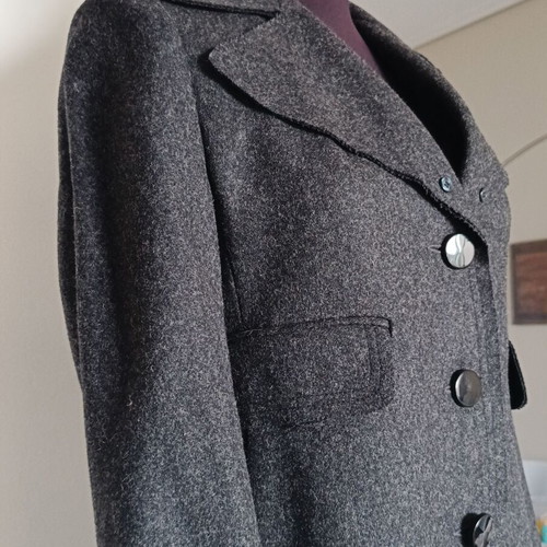 Toi & Moi wool short coat new in dark gray