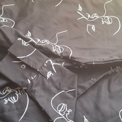 Pajama set like new, size XS, black and white