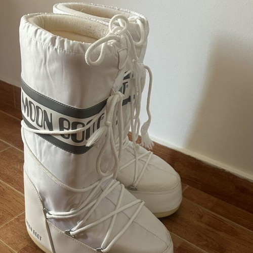 Moon Boot MB ICON NYLON snow boots, white, size 39