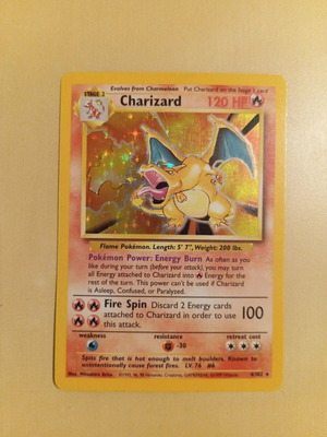 Κάρτες Pokemon Charizard, Blastoise και Venusaur μεταχειρισμένες