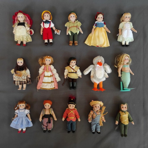 Deagostini Porcelain Dolls from "Κούκλες των Παραμυθιών" series, like new