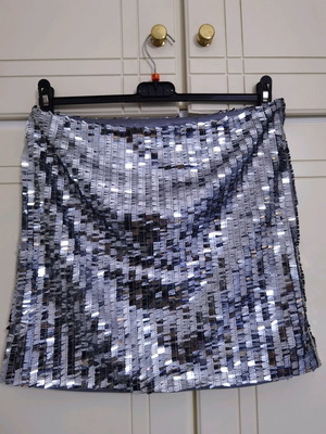 Vassia Kostara skirt with sequins silver like new, size M