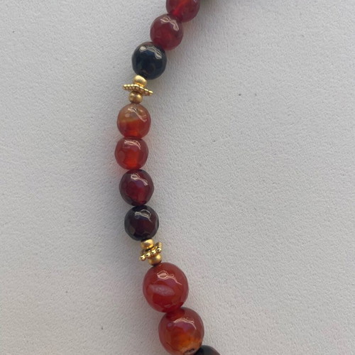 Necklace like new brown and gold
