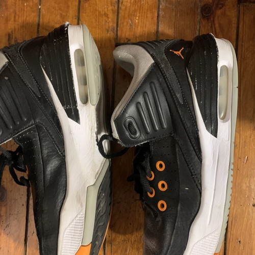 Jordan shoes size 40 like new