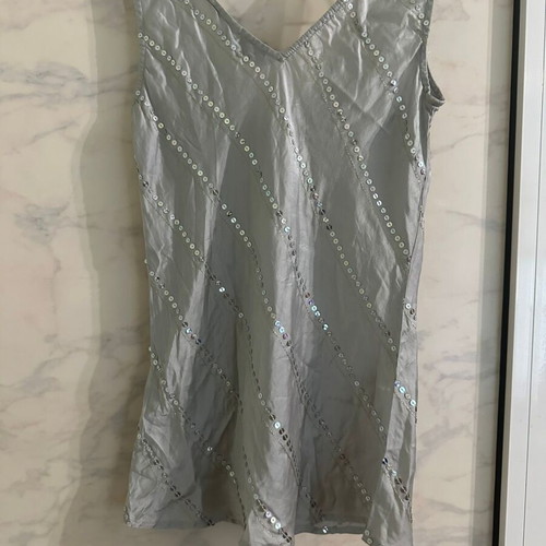 Silk top with sequins New Look like new, size S, gray