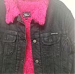  Pink jacket