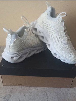 Height increase shoes 7 cm new, athletic, white, size 41