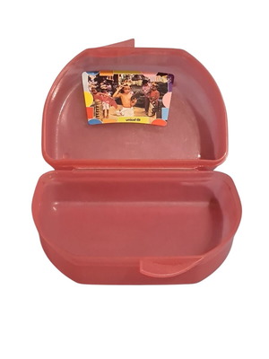 Hard plastic tupper like new