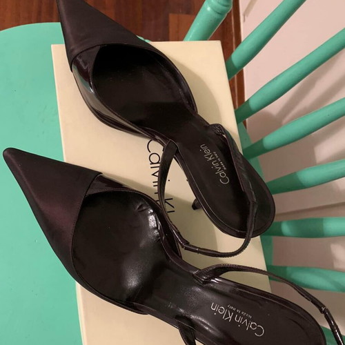 Calvin Klein brown slingback pumps like new, size 39, leather and silk