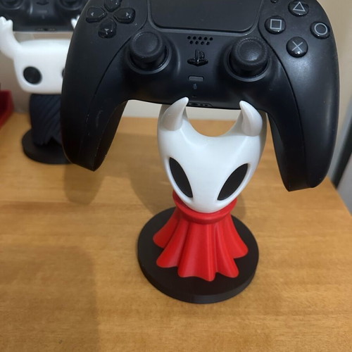 Dualsense Hollow Knight Silksong stand like new for PS5 controller