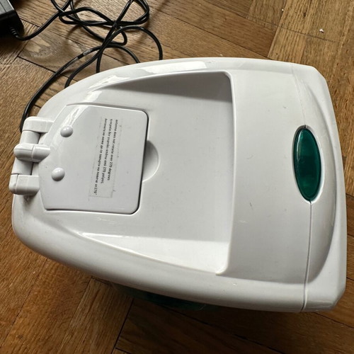 Avec baby monitor used with 4 channels