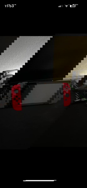Nintendo Swtich Марио 10 издание + игри
