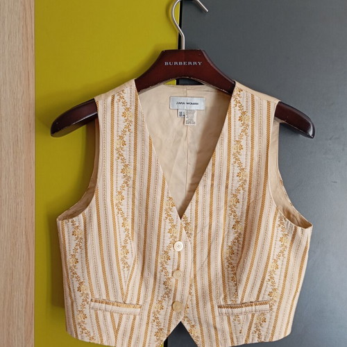 Zara vintage vest S/M, like new, cream gold