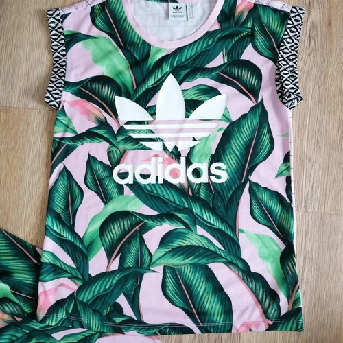 Adidas set like new, pink multicolor with leaf pattern, size 6 UK