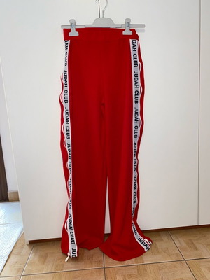 Judah club pants with zipper, size S, red, like new