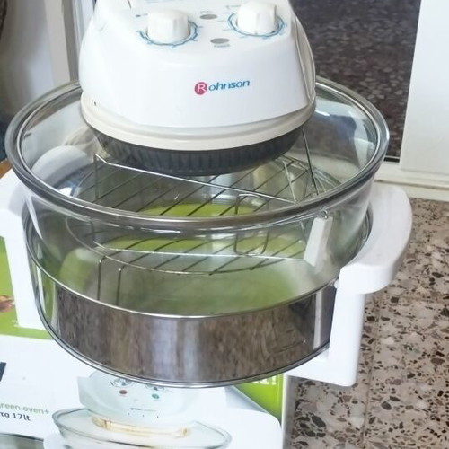 Robinson compact convection oven 1300W