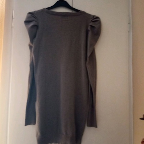 Mini dress gray with silver thread and unique sleeve like new