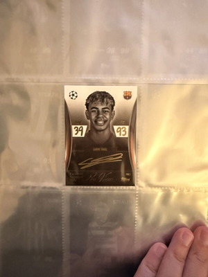 Topps Lamine Yamal Pro Signature Card new