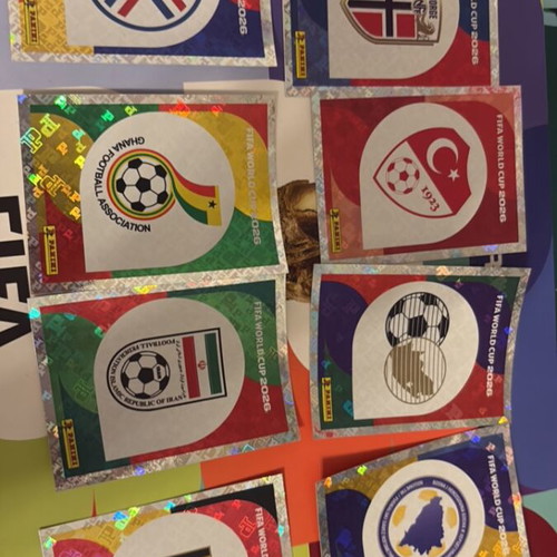 Team badges, 1 euro each