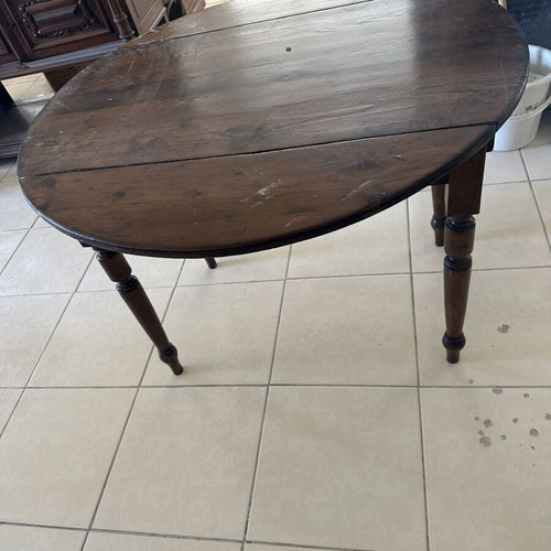 Antique folding kitchen table used, dimensions 1.02/1.04 x 0.77 m