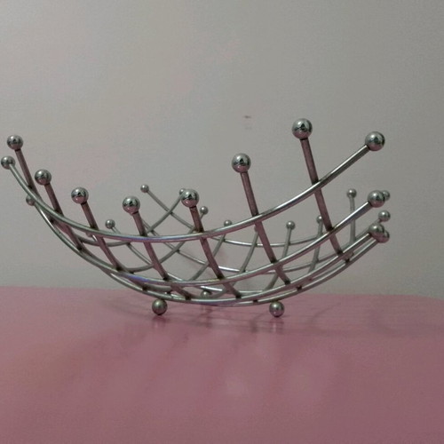 Metal Fruit Bowl Elegant like new, zinc alloy 30x30 cm