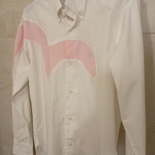 Evisu white shirt with pink logo made in Japan like new, size L