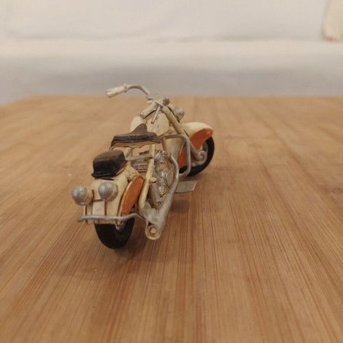 Vintage metal decorative motorcycle miniature like new, white and orange