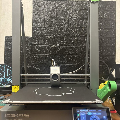 Creality Ender 3V3 Plus 3D Printer like new, suitable for large prints