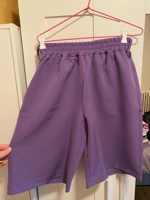Lumina bermuda shorts new, purple color, size L