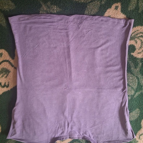 Women's blouse size M like new, purple