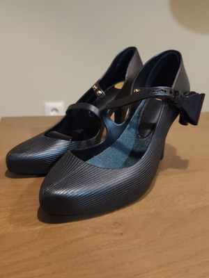 Melissa shoes pumps new, blue, size 37 with bow