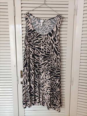 H&M dress multicolored like new, size S/M