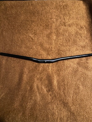 Specialized Alloy Handlbar like new, 20mm rise, 31.8mm, 760mm