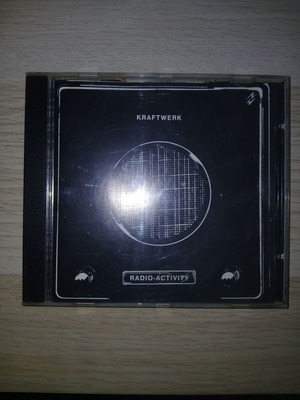 Kraftwerk Radioactivity CD used, electronic