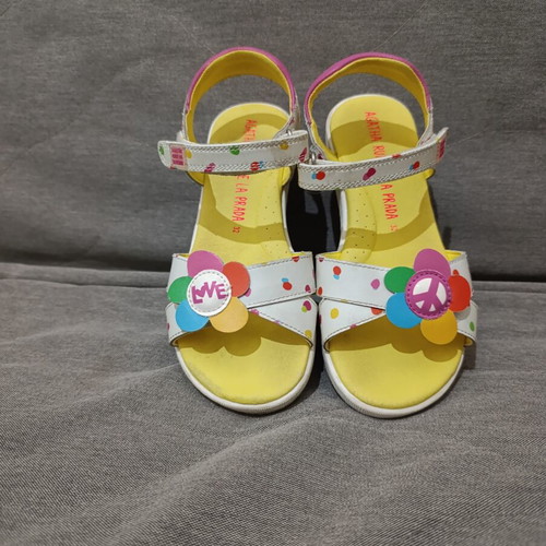 Πέδιλα Agatha Ruiz de la Prada νούμερο 32 σαν καινούργιο, πολύχρωμα