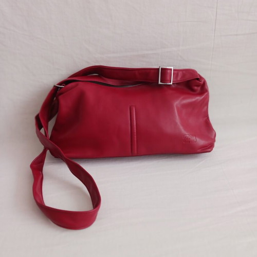 Italian handbag like new, red eco leather