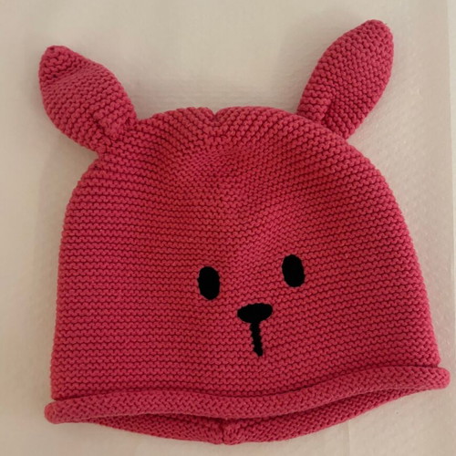 Benetton baby hats set 6-12 months like new