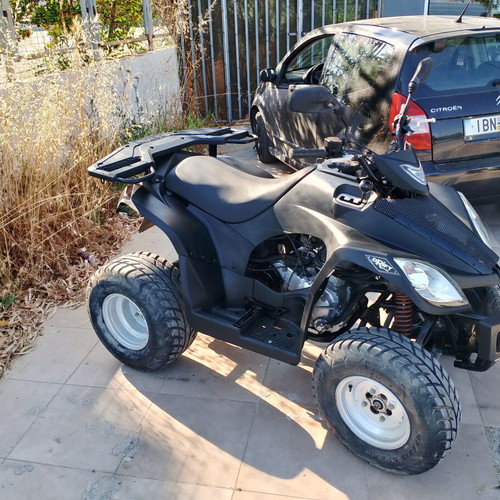 Atv 250 cc like new, 540 km, recently inspected