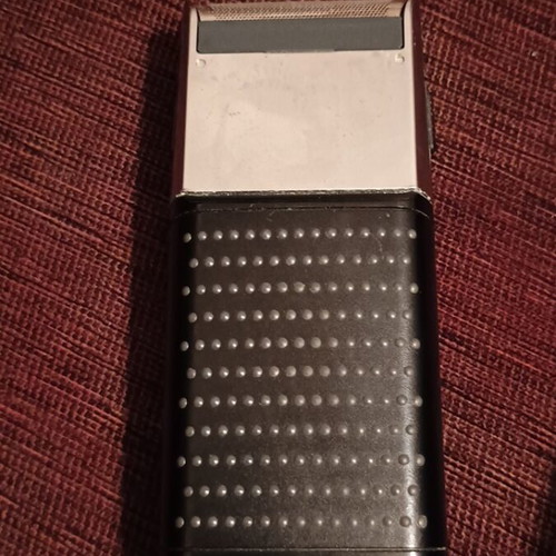Vintage Braun electric shaver used with case and extra device