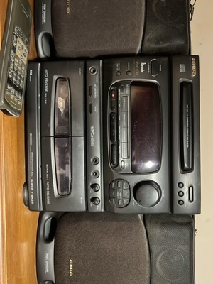 Aiwa NSX-430 Hi-Fi ηχοσύστημα με CD και διπλό κασετόφωνο