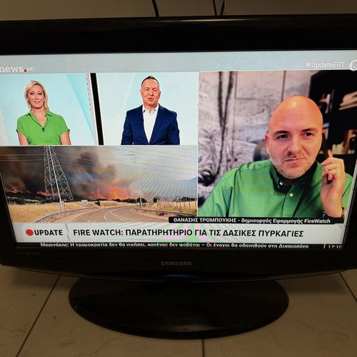 Samsung TV 27 inches with decoder used, remote and HDMI cable