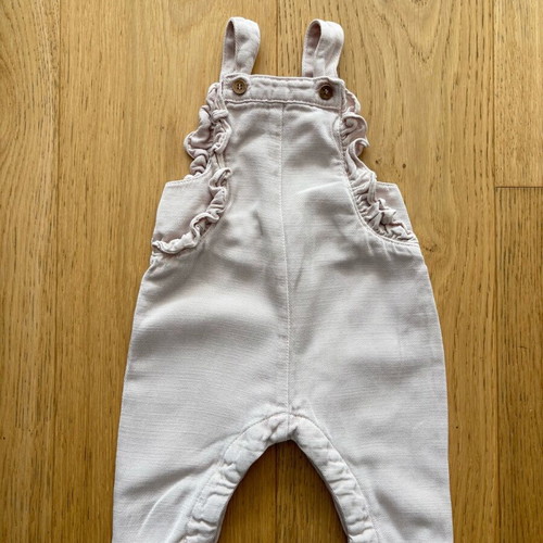 Zara denim salopette with ruffles on straps, size 3-6 months, like new