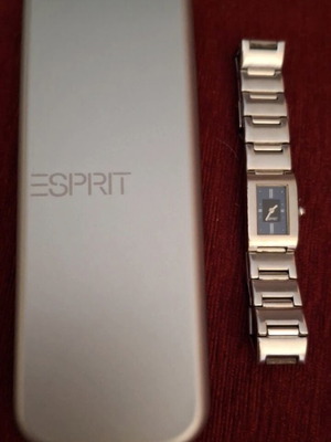 Esprit γυναικείο ρολόι χειρός Oxette ασημί σαν καινούργιο