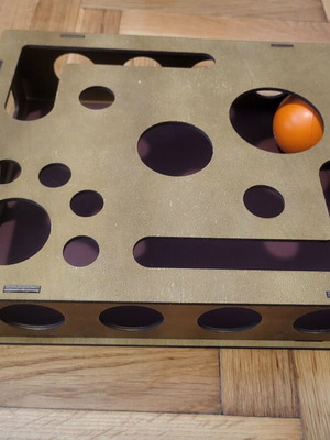 Cat Nail Care and Activity Box made of solid wood with integrated sandpaper