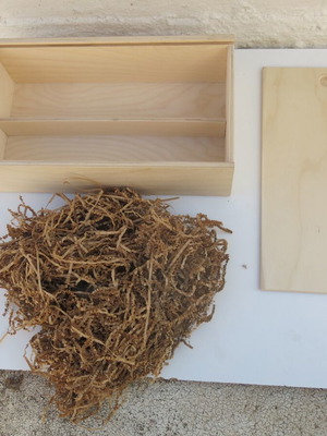 Wooden gift box for bottles like new